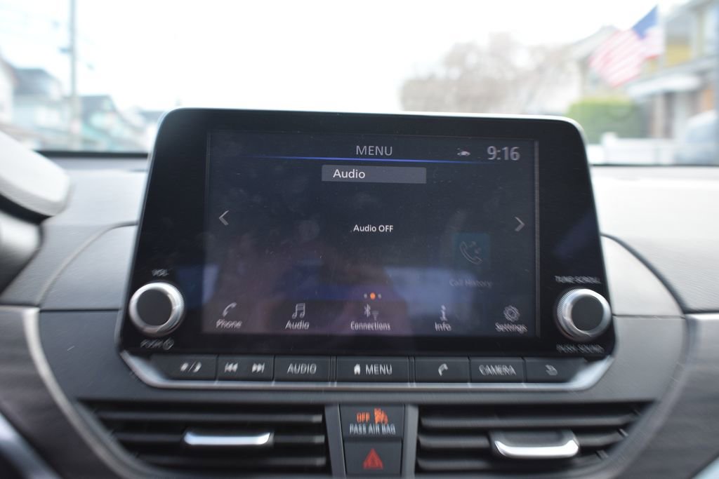 Used 2025 Nissan Altima 2.5 SV image 18