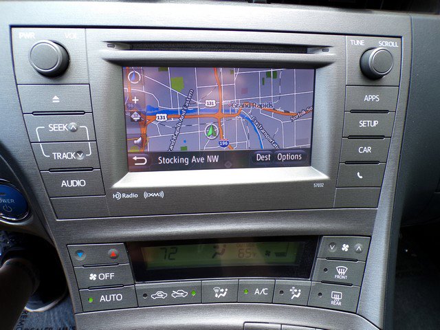 Used 2013 Toyota Prius Three FWD image 13