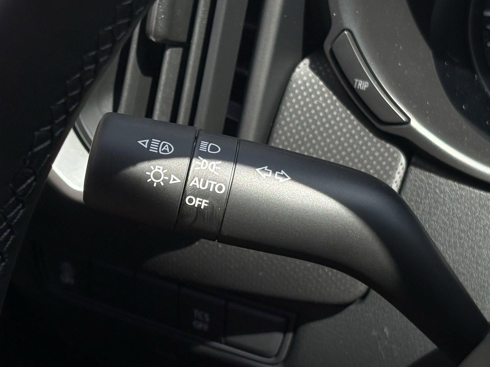 Used 2025 MAZDA CX-50 AWD 2.5 S w/ Weather Package image 21