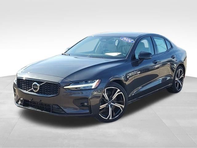 Used 2024 Volvo S60 B5 Core
