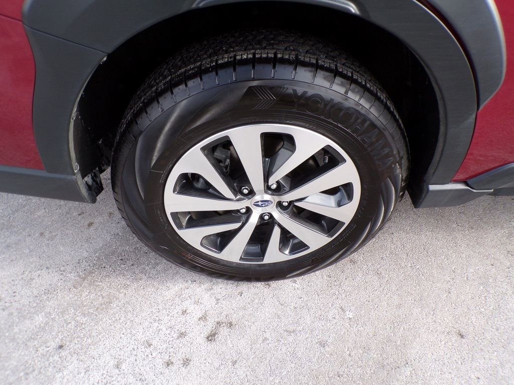 Certified 2025 Subaru Outback Premium image 7