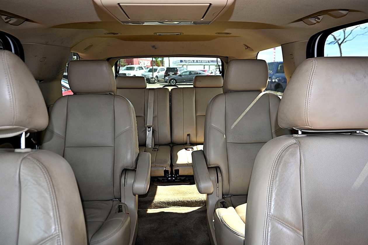 Used 2013 GMC Yukon Denali AWD/4WD image 20