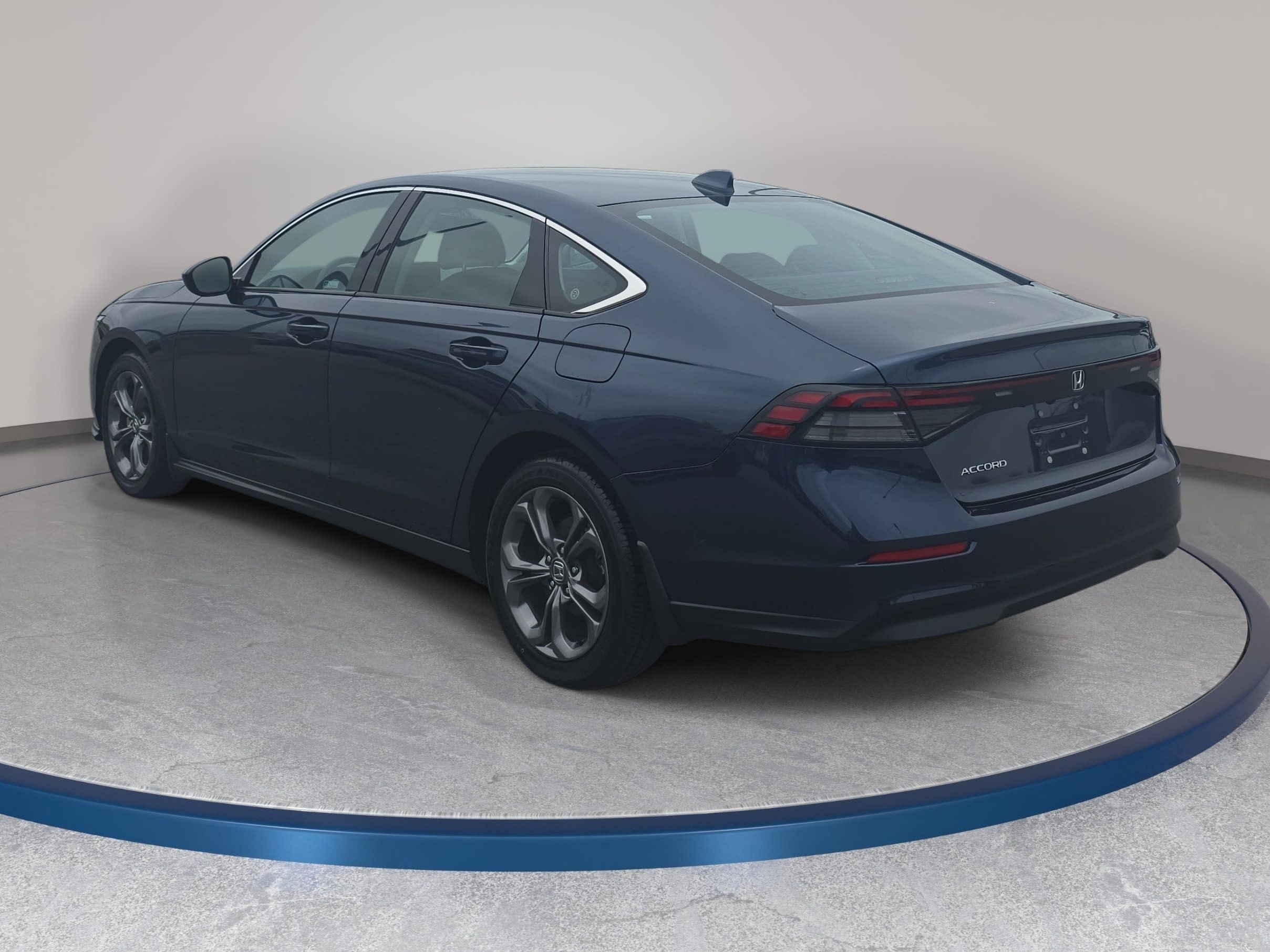 Used 2024 Honda Accord EX image 7