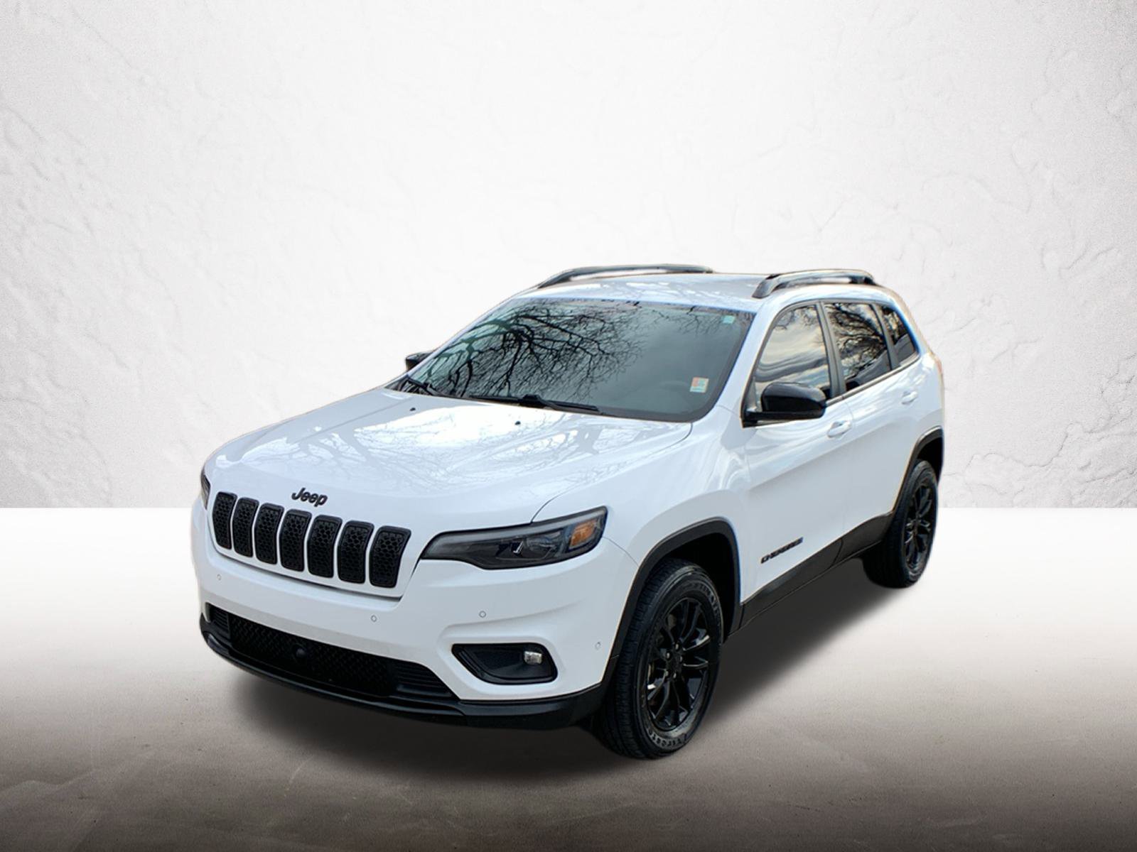 Used 2023 Jeep Cherokee Altitude Lux AWD/4WD image 1