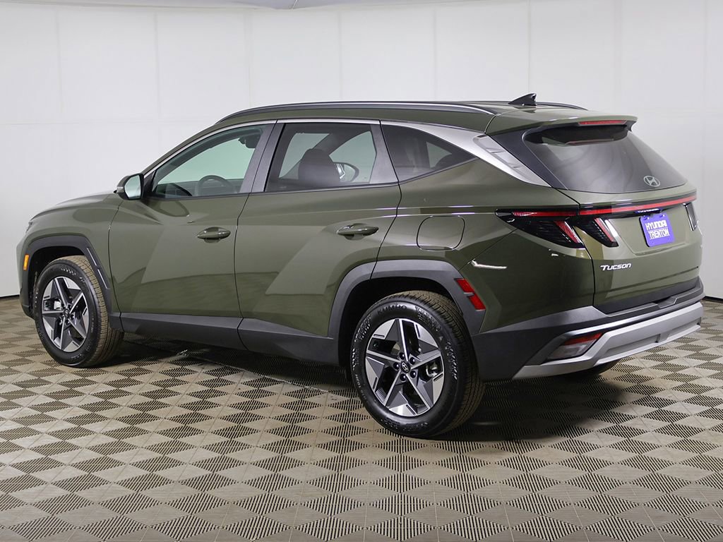 Certified 2025 Hyundai Tucson SEL image 10