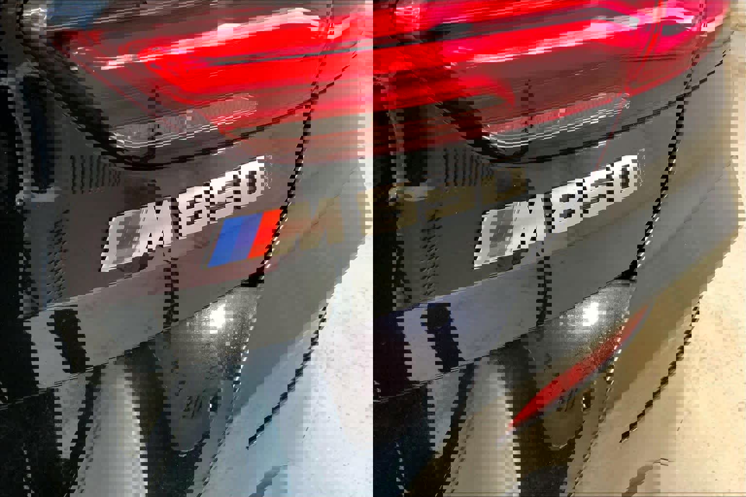 Used 2022 BMW M850i xDrive Convertible image 9