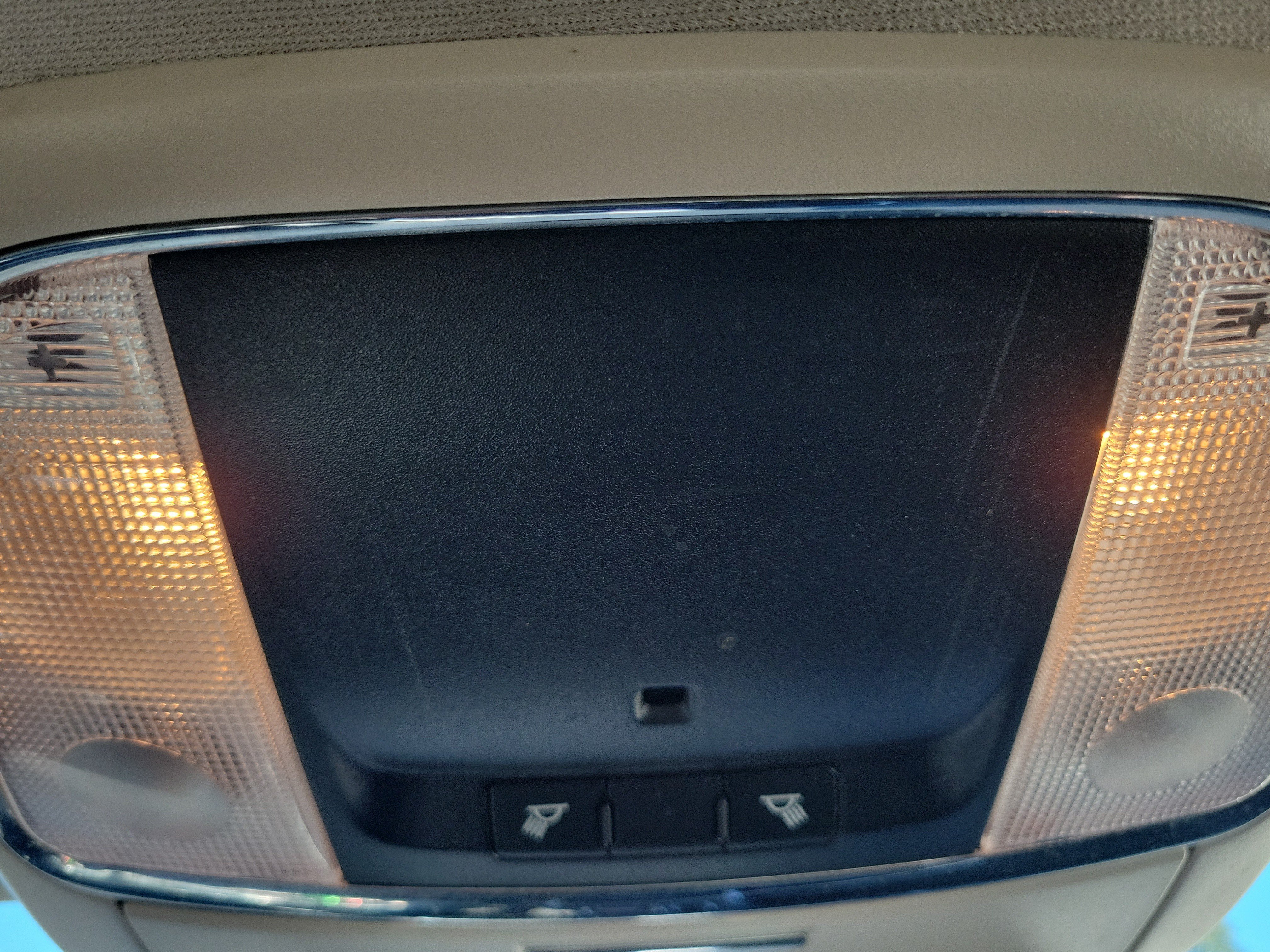 Used 2019 Chrysler 300 Touring RWD image 24