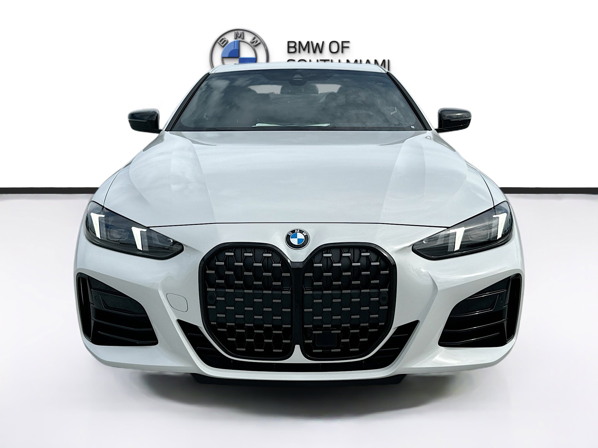 New 2026 BMW 430i Coupe w/ M Sport Package image 2