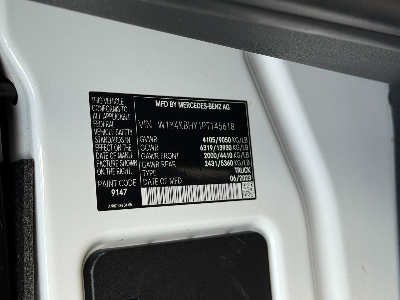 Used 2023 Mercedes-Benz Sprinter 2500 image 41