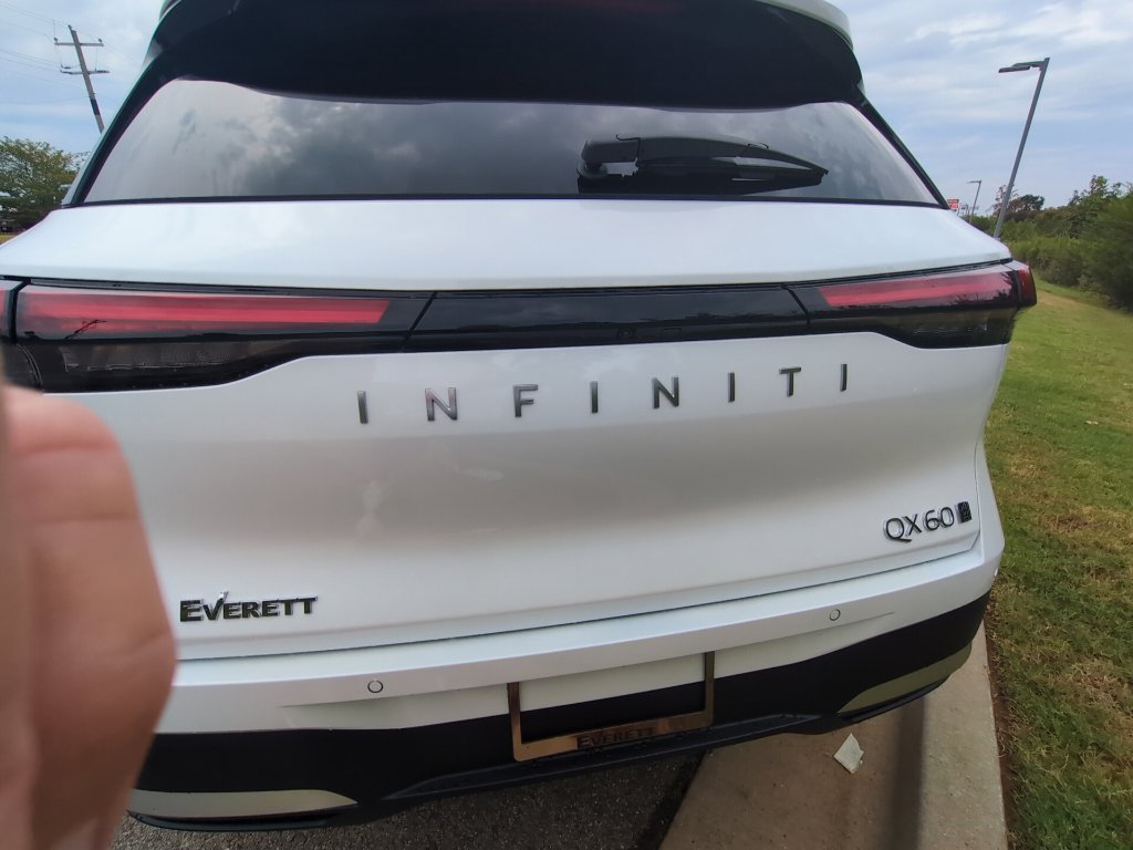 New 2027 INFINITI QX60 Luxe w/ Cargo Package AWD/4WD image 7