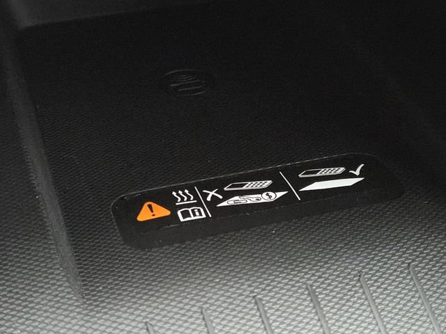 New 2026 Chevrolet Equinox EV LT w/ Convenience Package II image 7