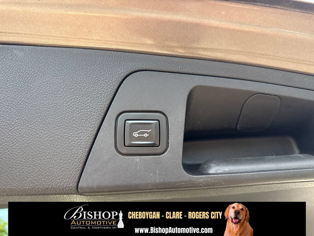 Used 2019 Buick Envision Essence AWD/4WD image 21