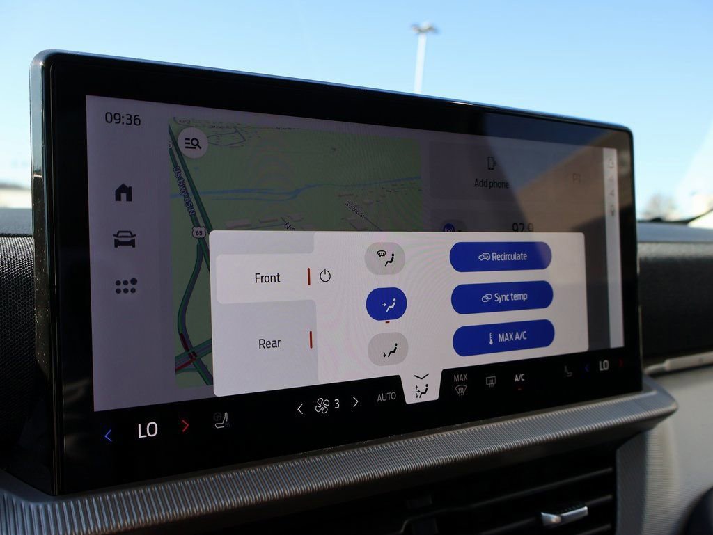 New 2026 Ford Explorer Active w/ Active Comfort Package image 37