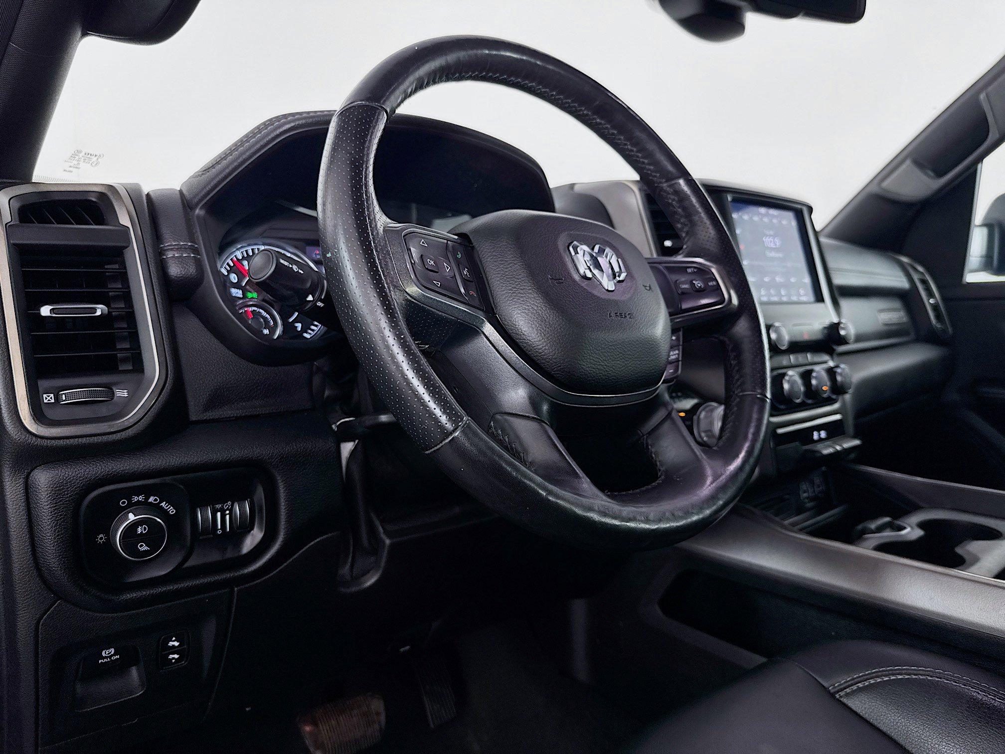 Used 2019 RAM 1500 Sport image 22