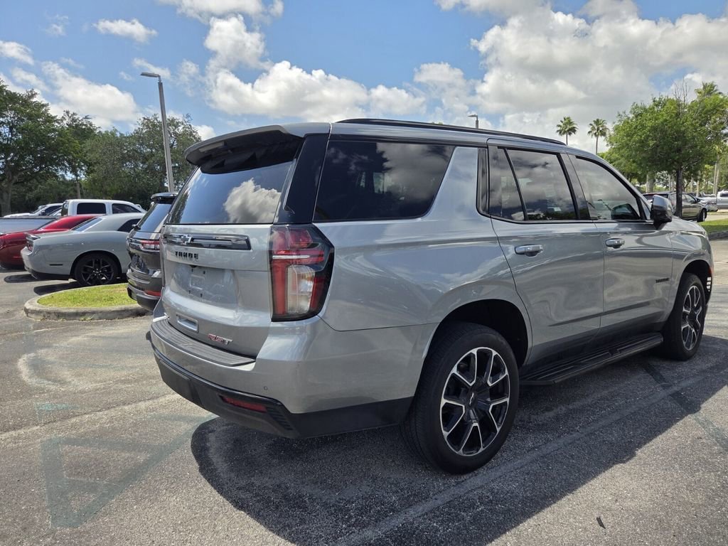 Used 2024 Chevrolet Tahoe RST w/ Luxury Package RWD image 5