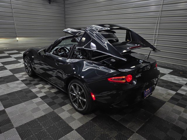 Used 2020 MAZDA MX-5 Miata RF Grand Touring RWD image 11