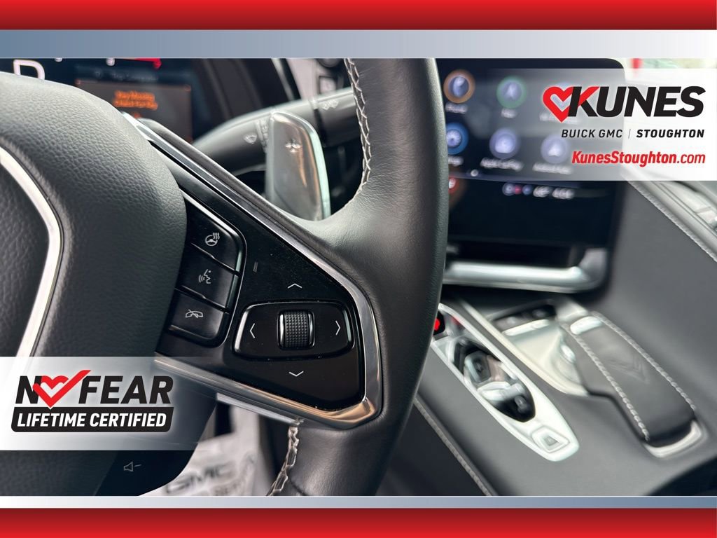Used 2022 Chevrolet Corvette Stingray Preferred Conv w/ Z51 Performance Package RWD image 32