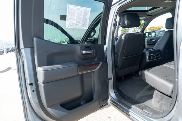 Used 2021 GMC Sierra 1500 SLT RWD image 17