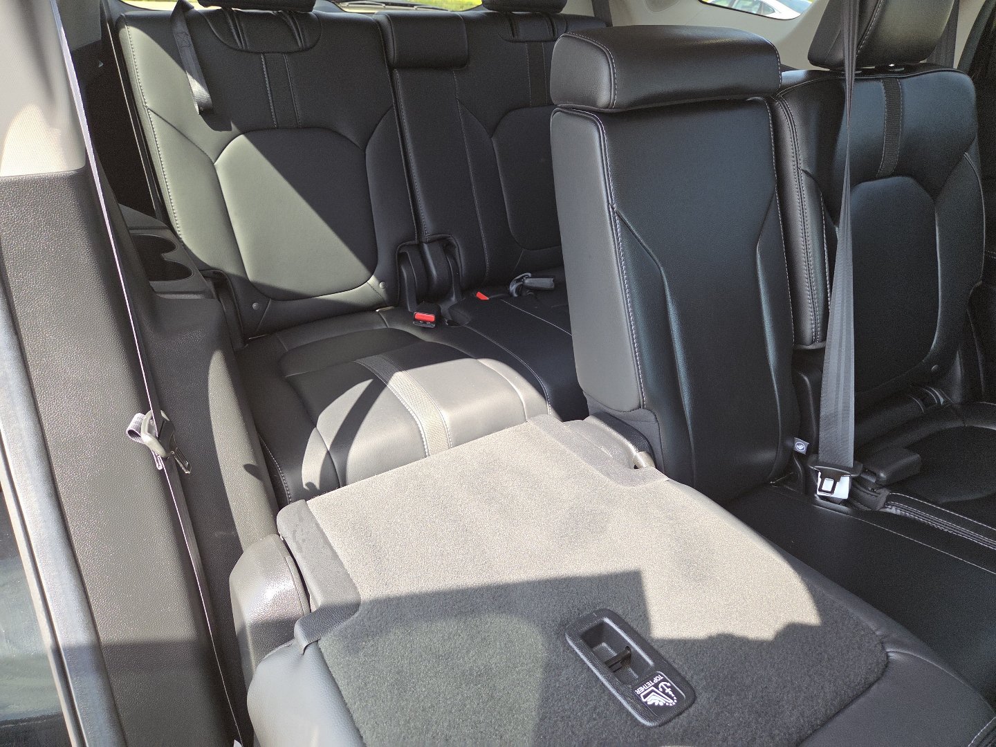 Used 2025 Honda Pilot Touring image 24