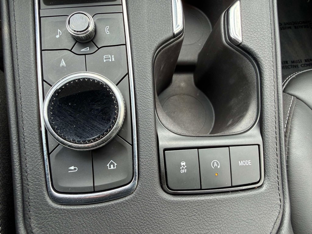 Used 2025 Cadillac XT4 Premium Luxury FWD image 23