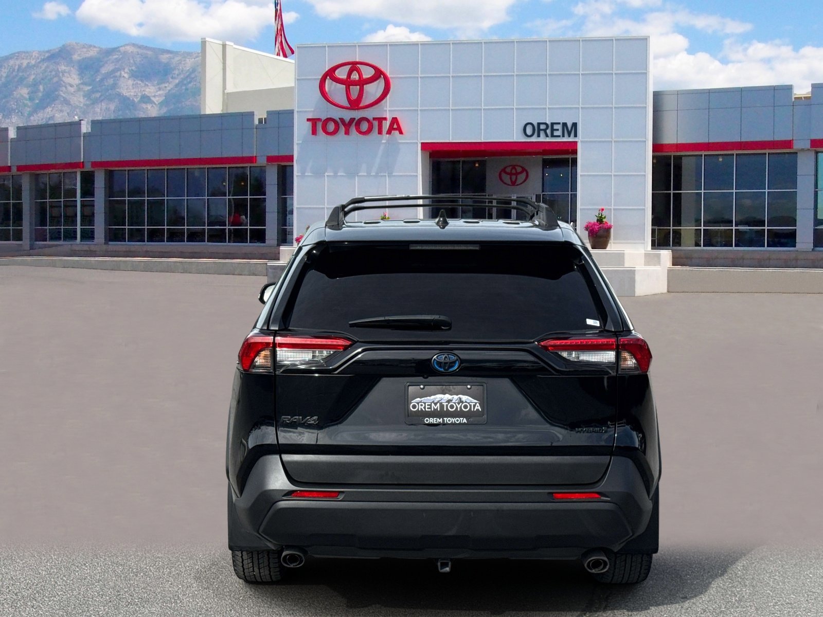 Used 2024 Toyota RAV4 AWD Hybrid image 4