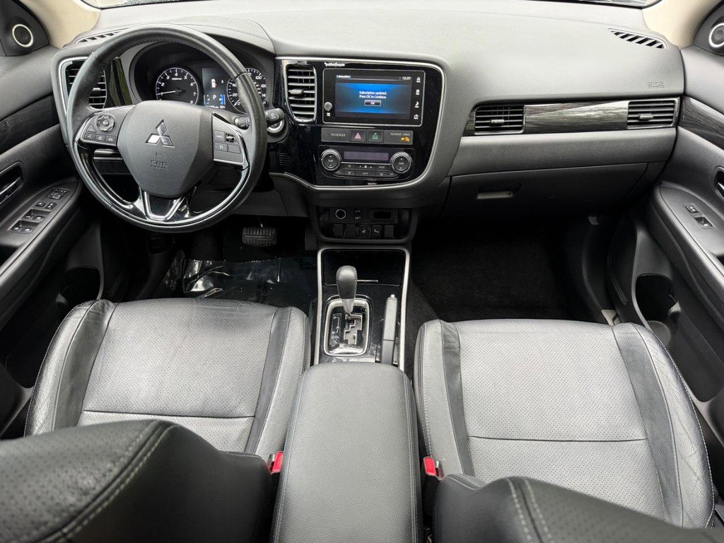 Used 2018 Mitsubishi Outlander LE FWD image 11