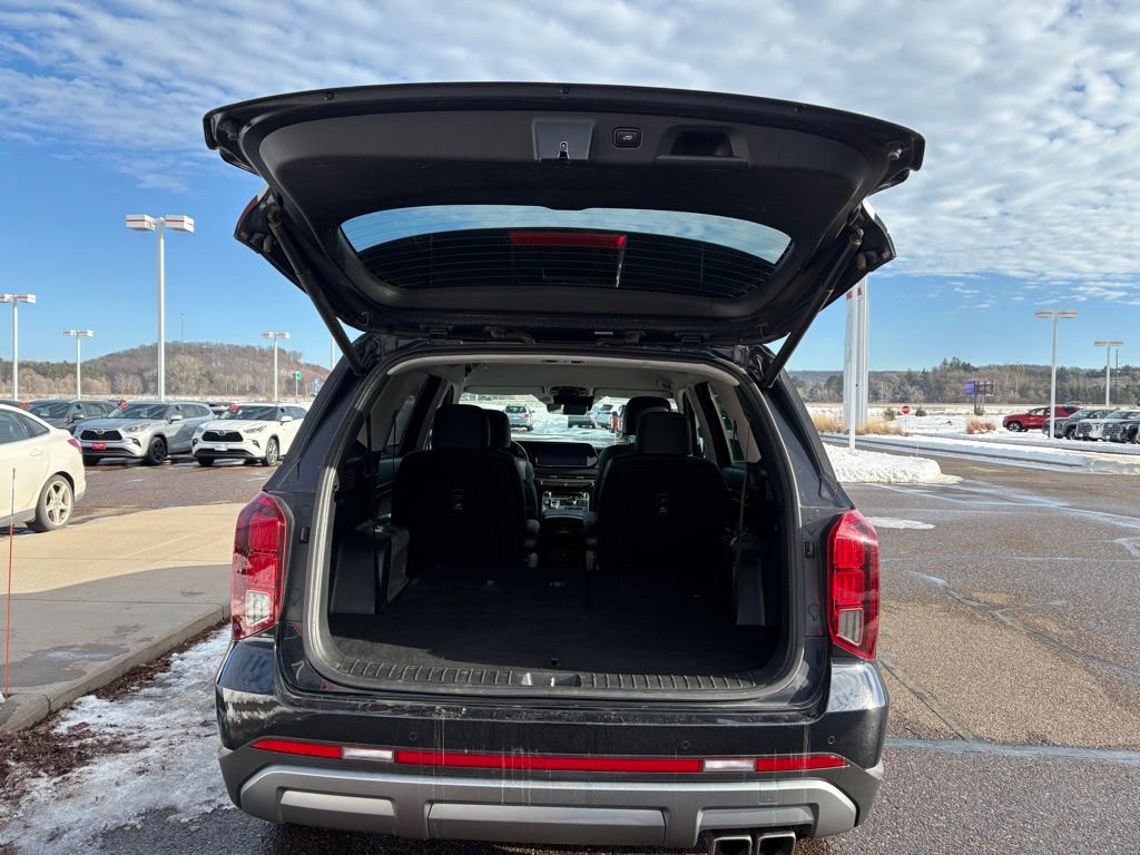 Used 2024 Hyundai Palisade SEL AWD/4WD image 4