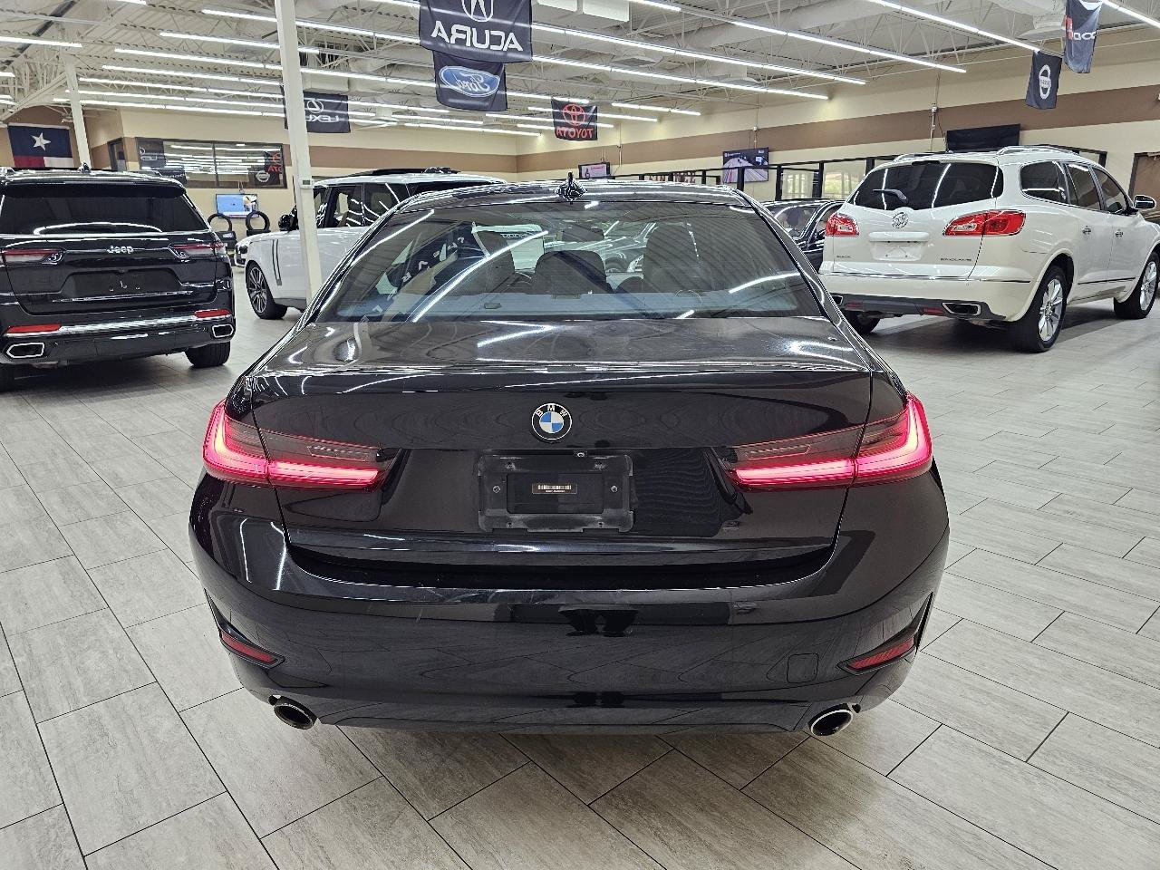 Used 2020 BMW 330i Sedan RWD image 7