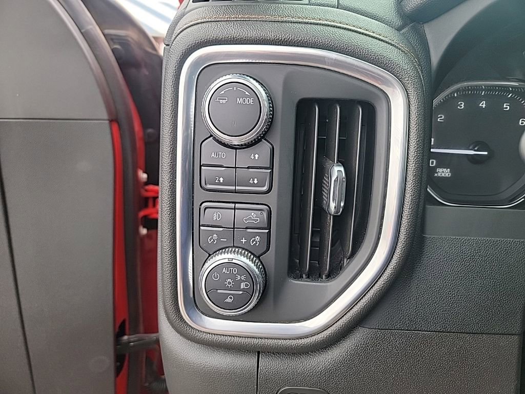 Used 2022 GMC Sierra 1500 AT4 w/ AT4 Premium Package AWD/4WD image 21