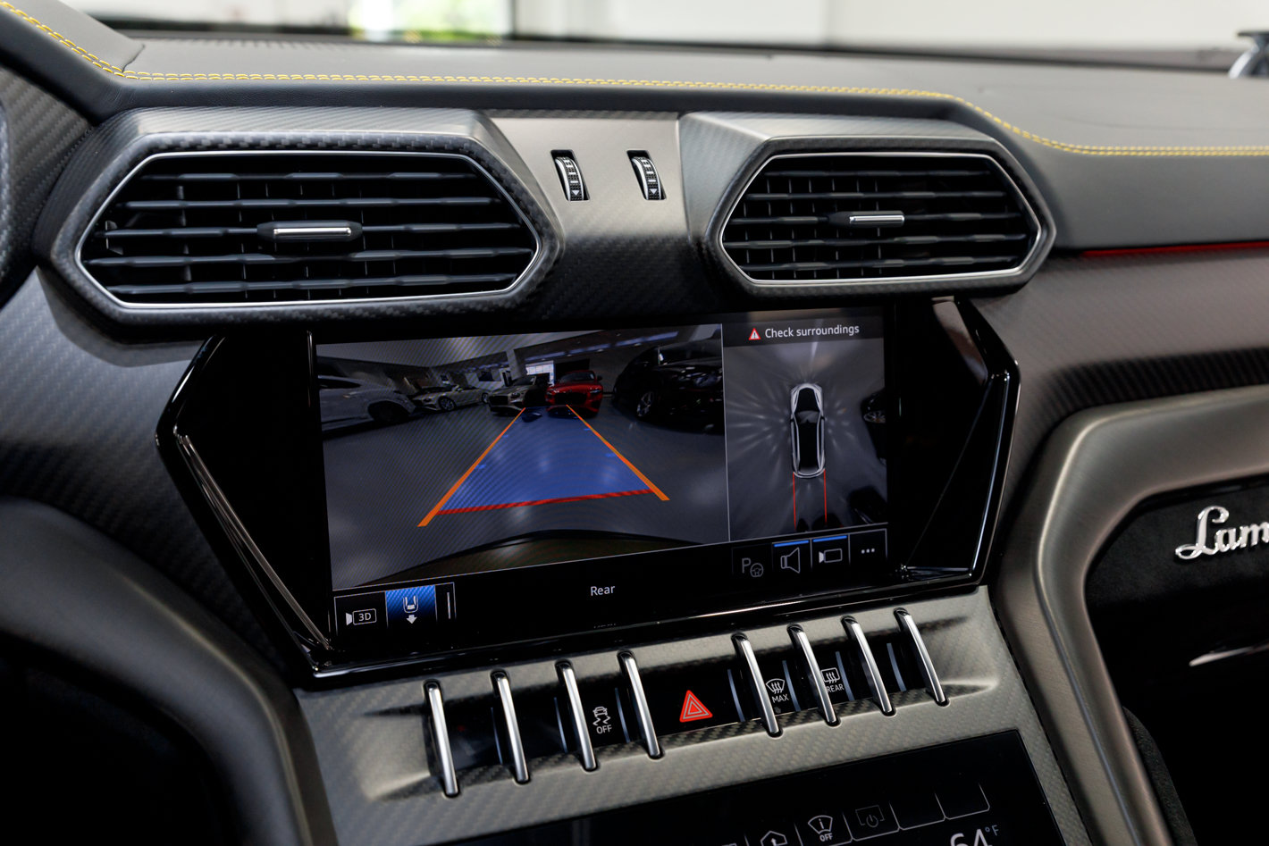 Used 2024 Lamborghini Urus Performante AWD/4WD image 57