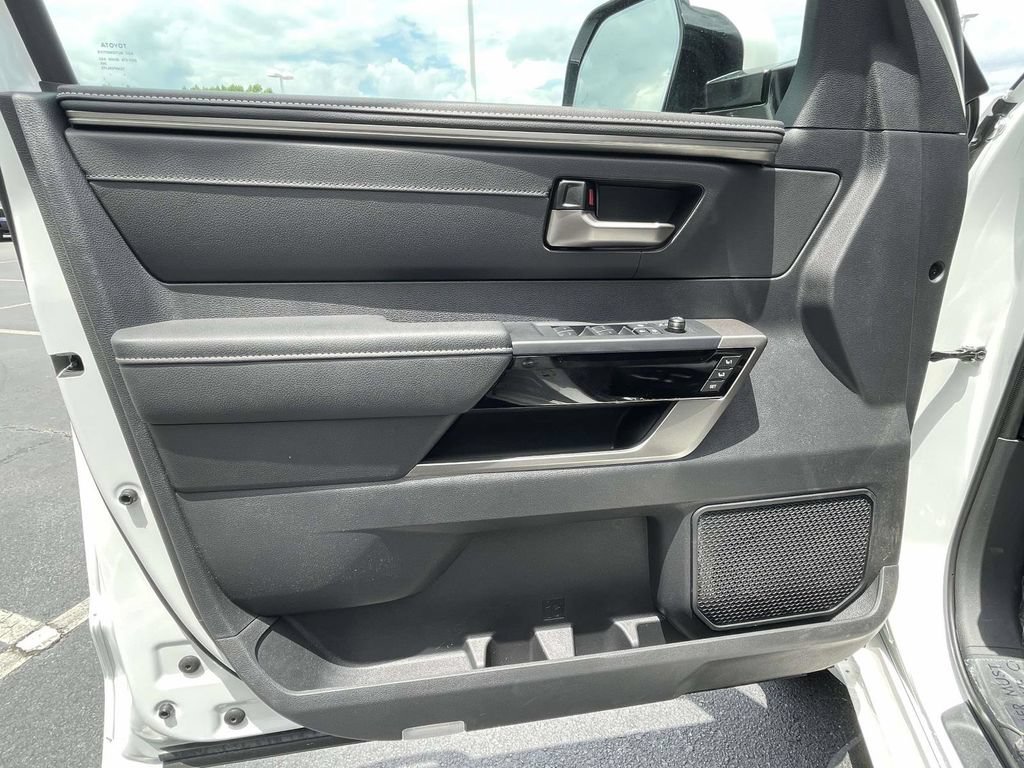 New 2026 Toyota Tundra Limited AWD/4WD image 26