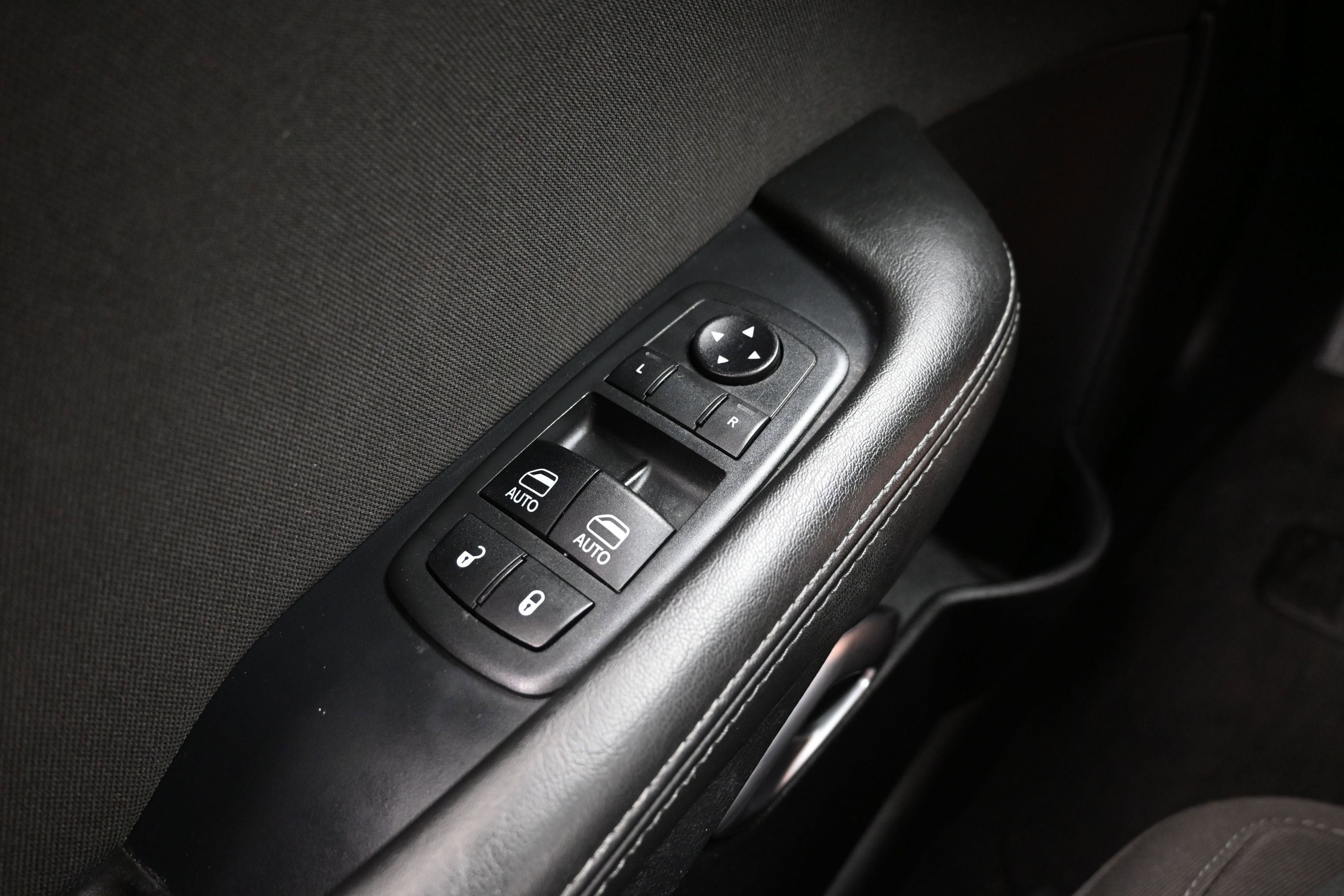 Used 2020 Dodge Challenger GT RWD image 25
