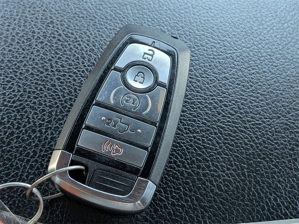 Used 2022 Ford F250 Lariat w/ Lariat Ultimate Package image 32