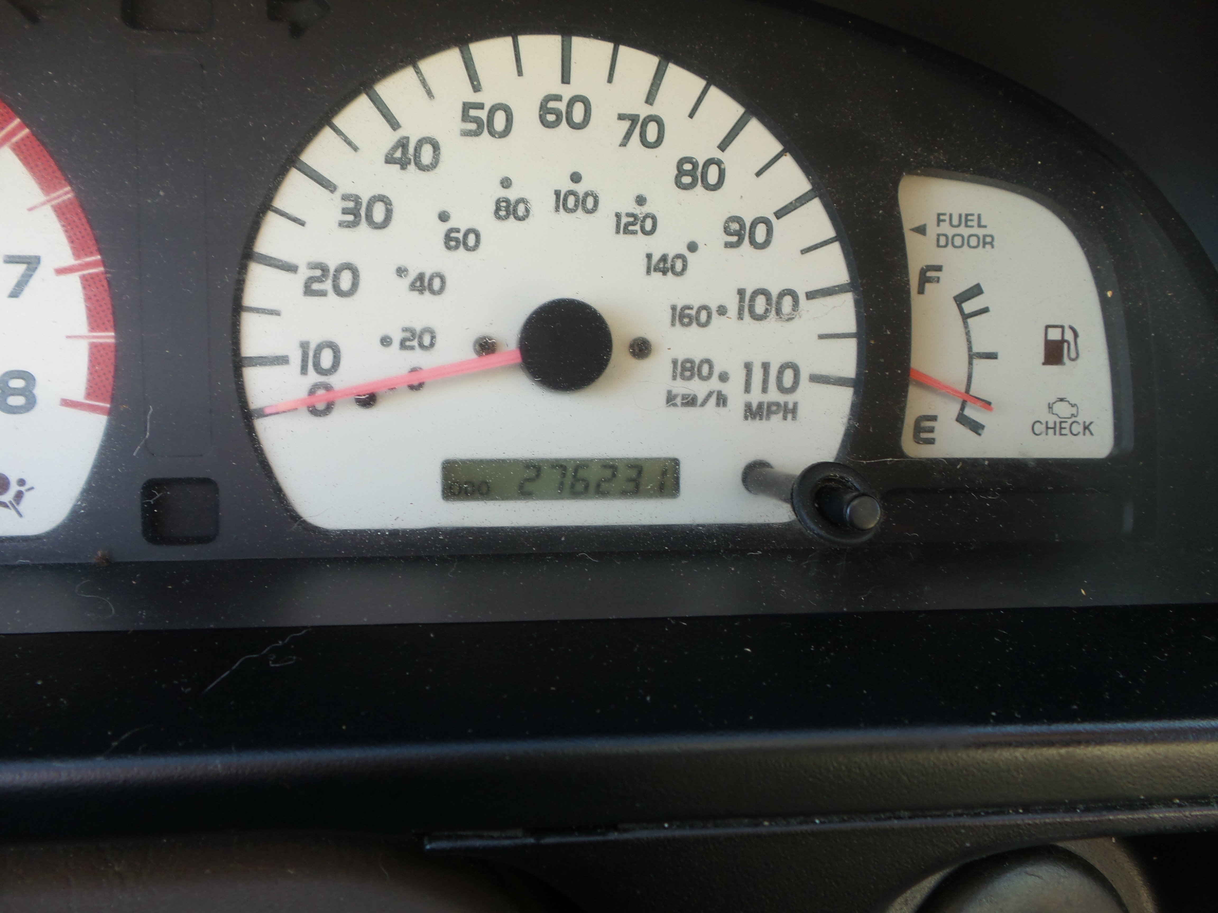 Used 2002 Toyota Tacoma PreRunner w/ SR5 Pkg w/ Chrome Pkg RWD image 10