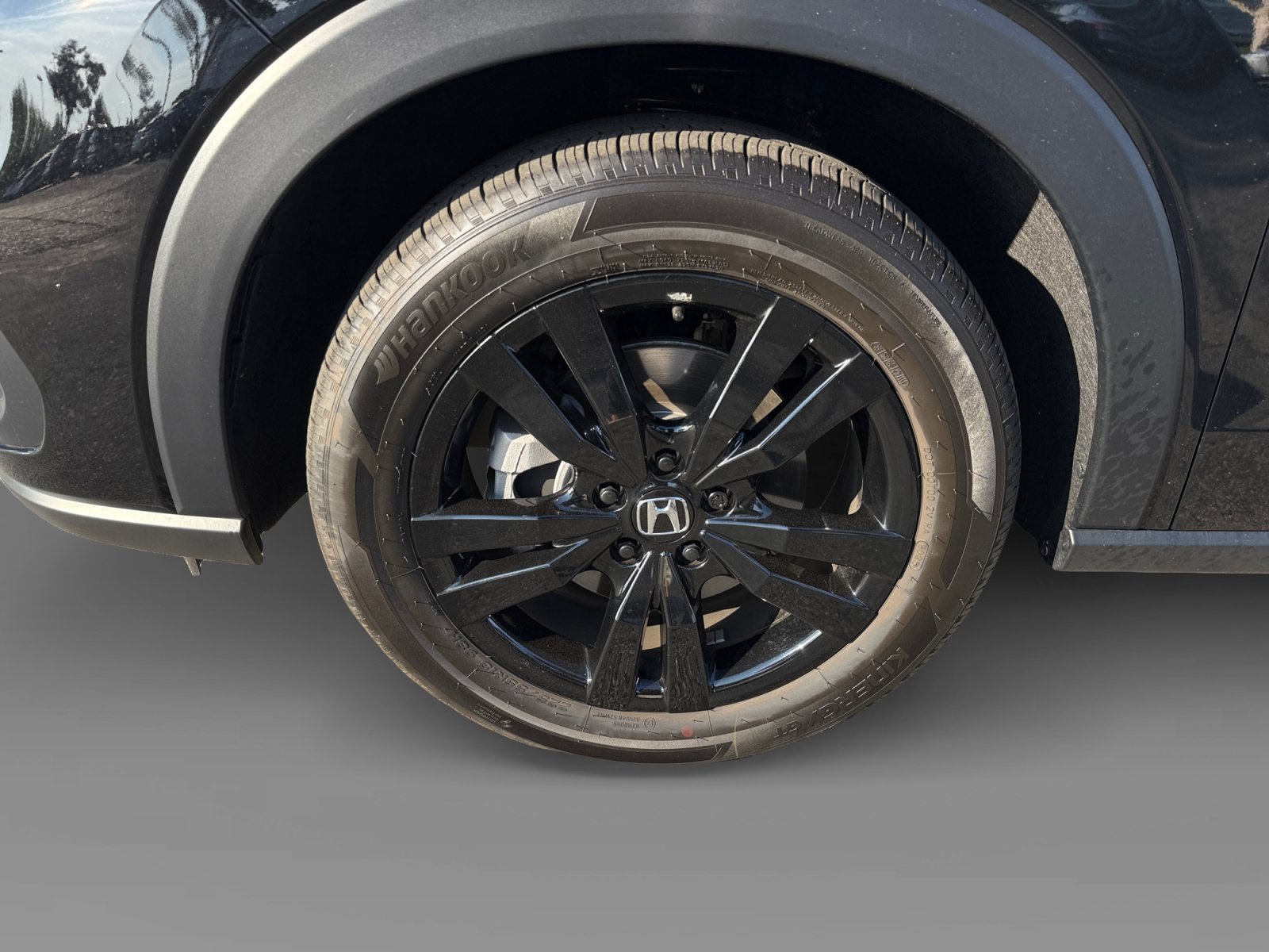 Certified 2026 Honda HR-V Sport image 9