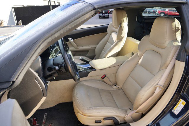 Used 2013 Chevrolet Corvette Grand Sport w/ 2LT Preferred Equipment Group image 3