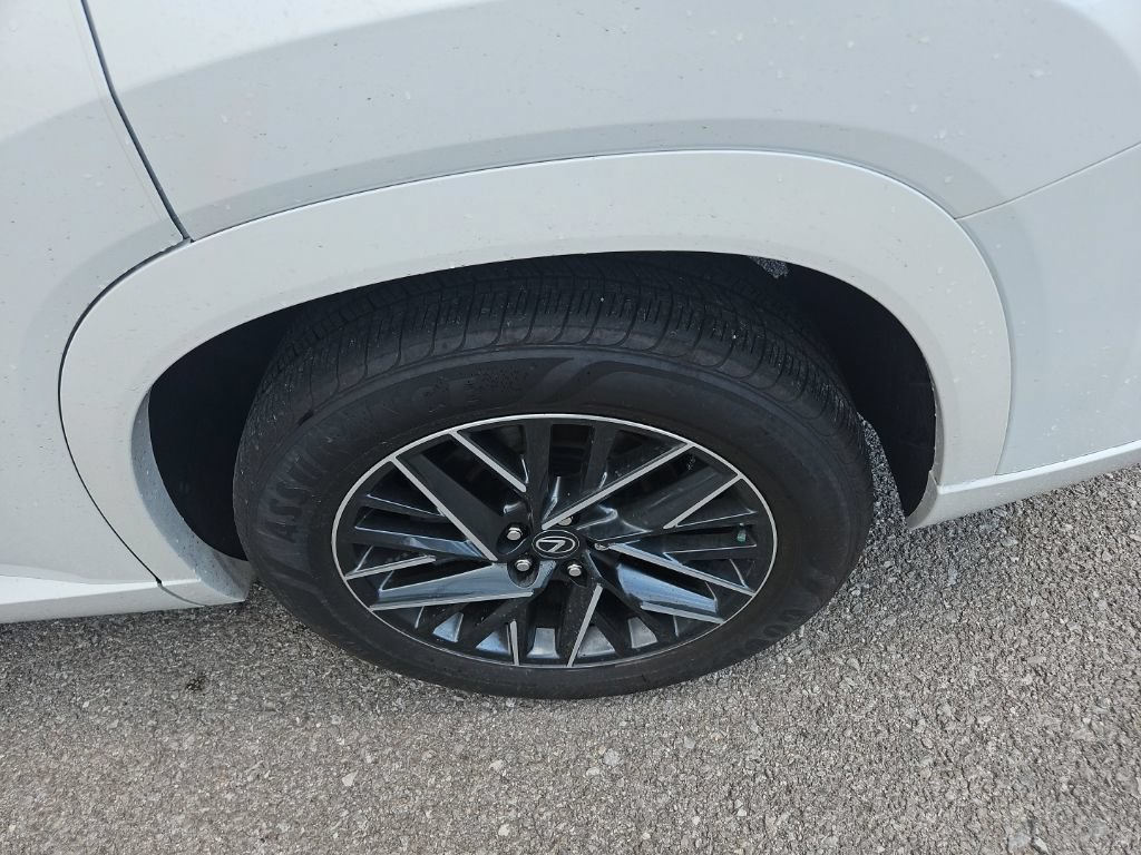 Used 2025 Lexus TX 350 FWD w/ Technology Package image 12