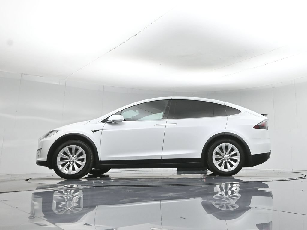 Used 2020 Tesla Model X Long Range AWD/4WD image 43