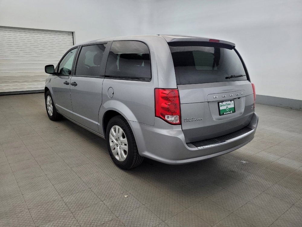 Used 2019 Dodge Grand Caravan SE FWD image 5