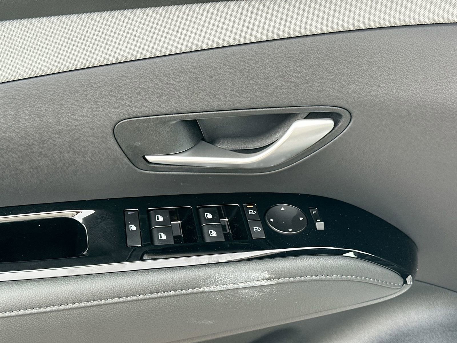 New 2026 Hyundai Santa Cruz Limited image 15