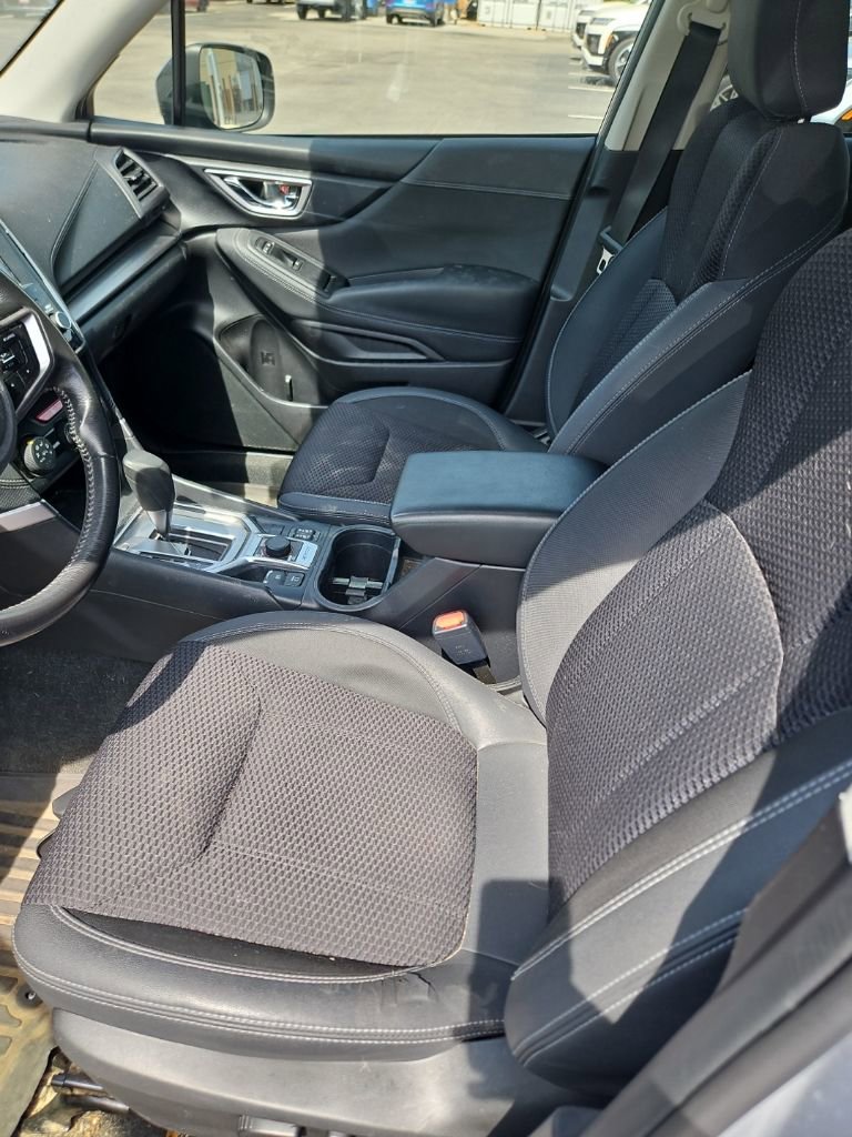 Used 2021 Subaru Forester Premium AWD/4WD image 18