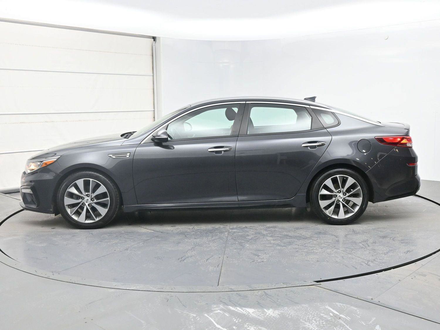 Used 2019 Kia Optima S FWD image 18