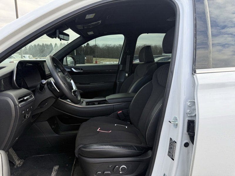 Used 2025 Hyundai Palisade Calligraphy image 10