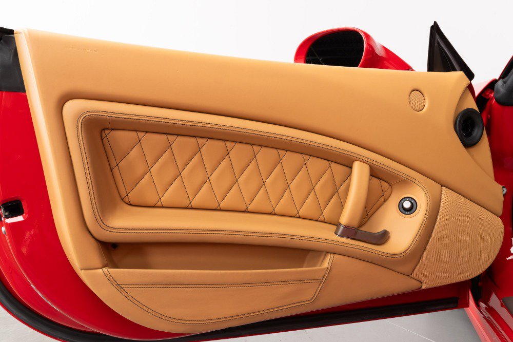 Used 2011 Ferrari California image 56