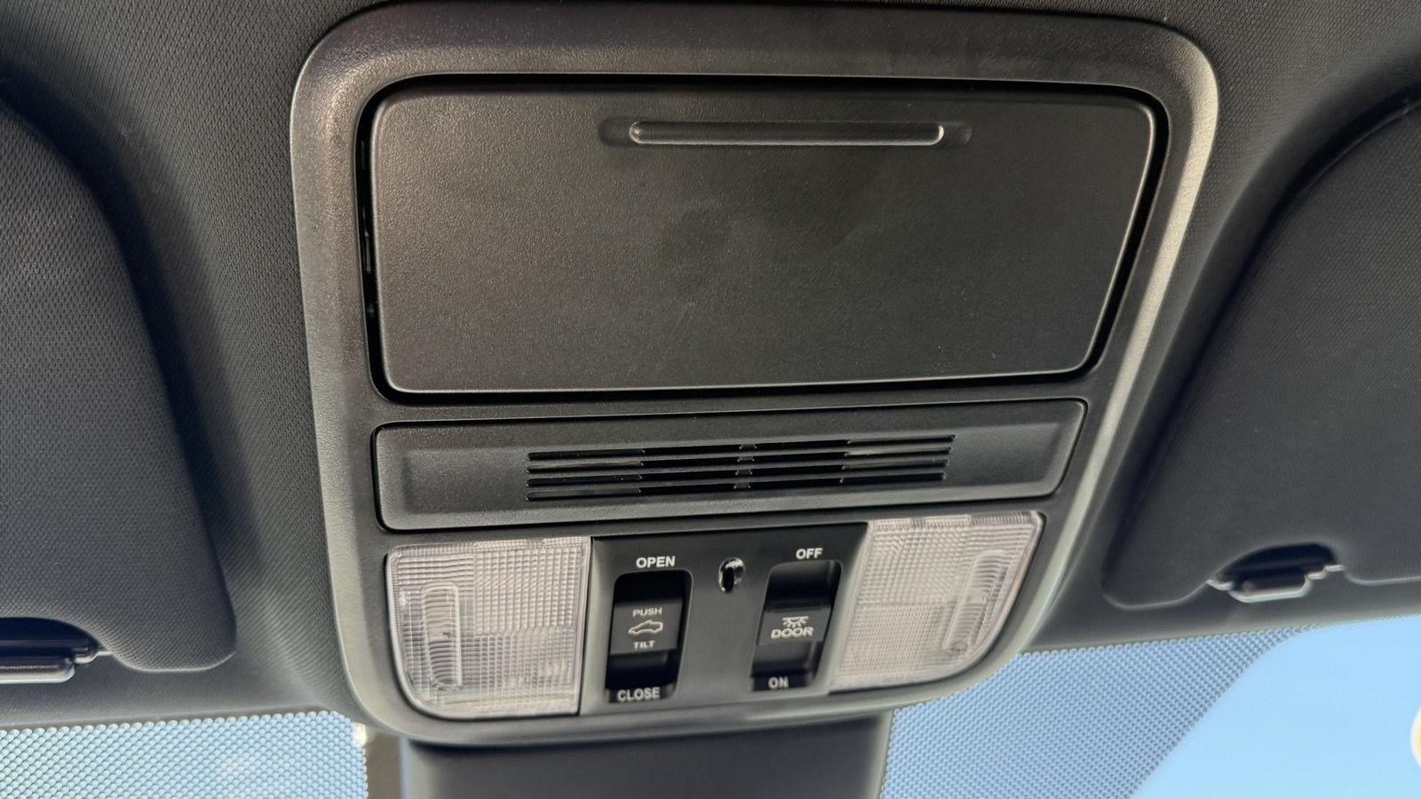 Certified 2026 Honda Odyssey Sport-L image 33