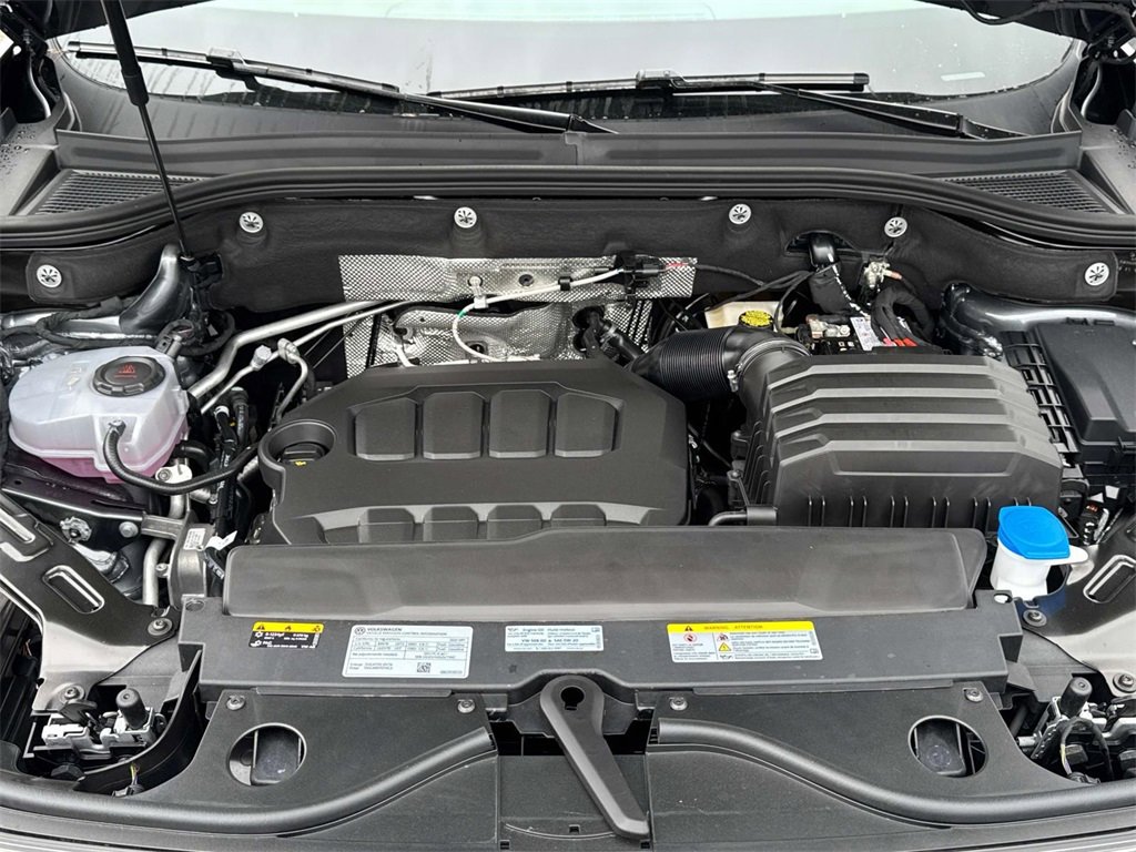 New 2025 Volkswagen Atlas SE image 7
