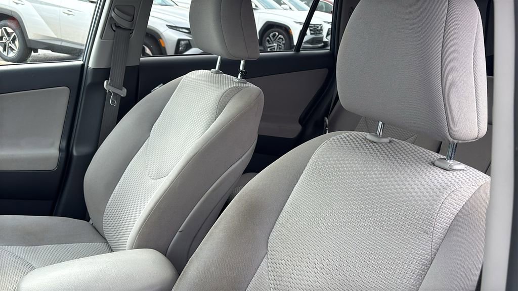 Used 2011 Toyota RAV4 4WD w/ Upgrade Value Pkg image 25