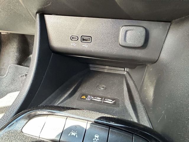 Used 2024 Buick Encore GX Sport Touring w/ Advanced Technology Package FWD image 20