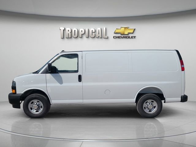New 2025 Chevrolet Express 2500 w/ Driver Convenience Package image 2