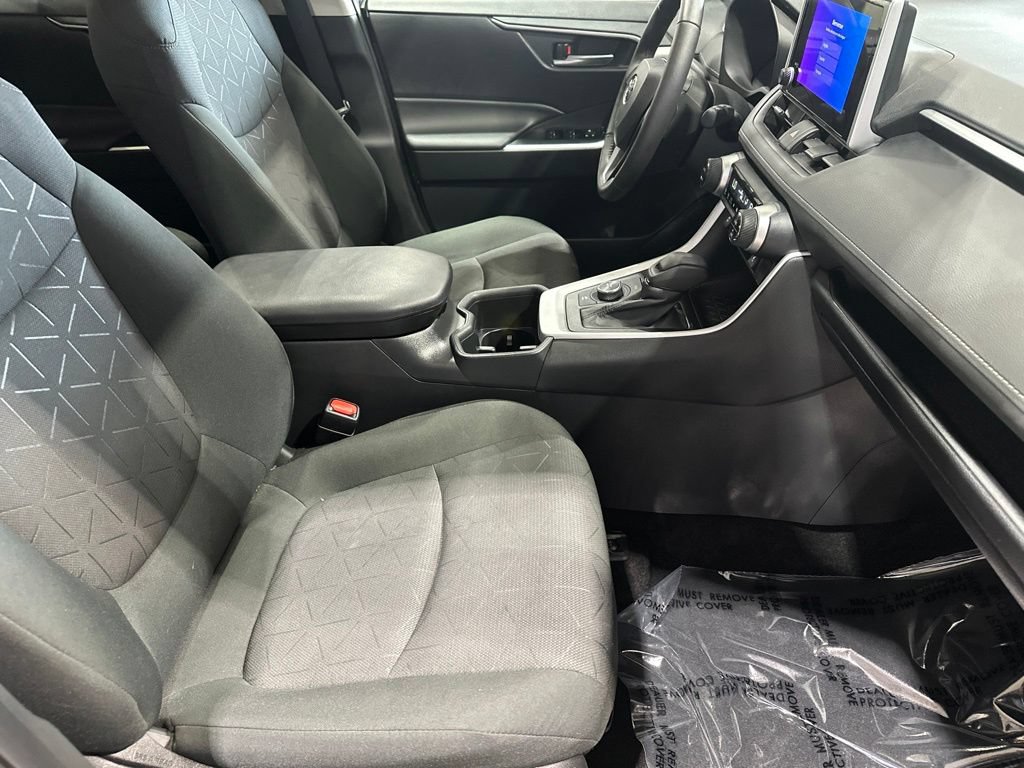 Certified 2024 Toyota RAV4 XLE w/ Convenience Package AWD/4WD image 17
